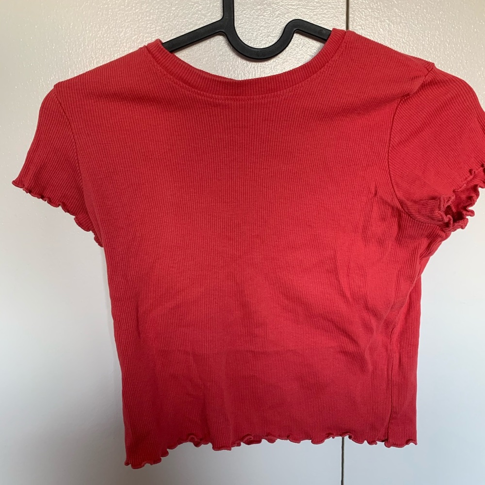 Brandy Melville lettuce edge shirt